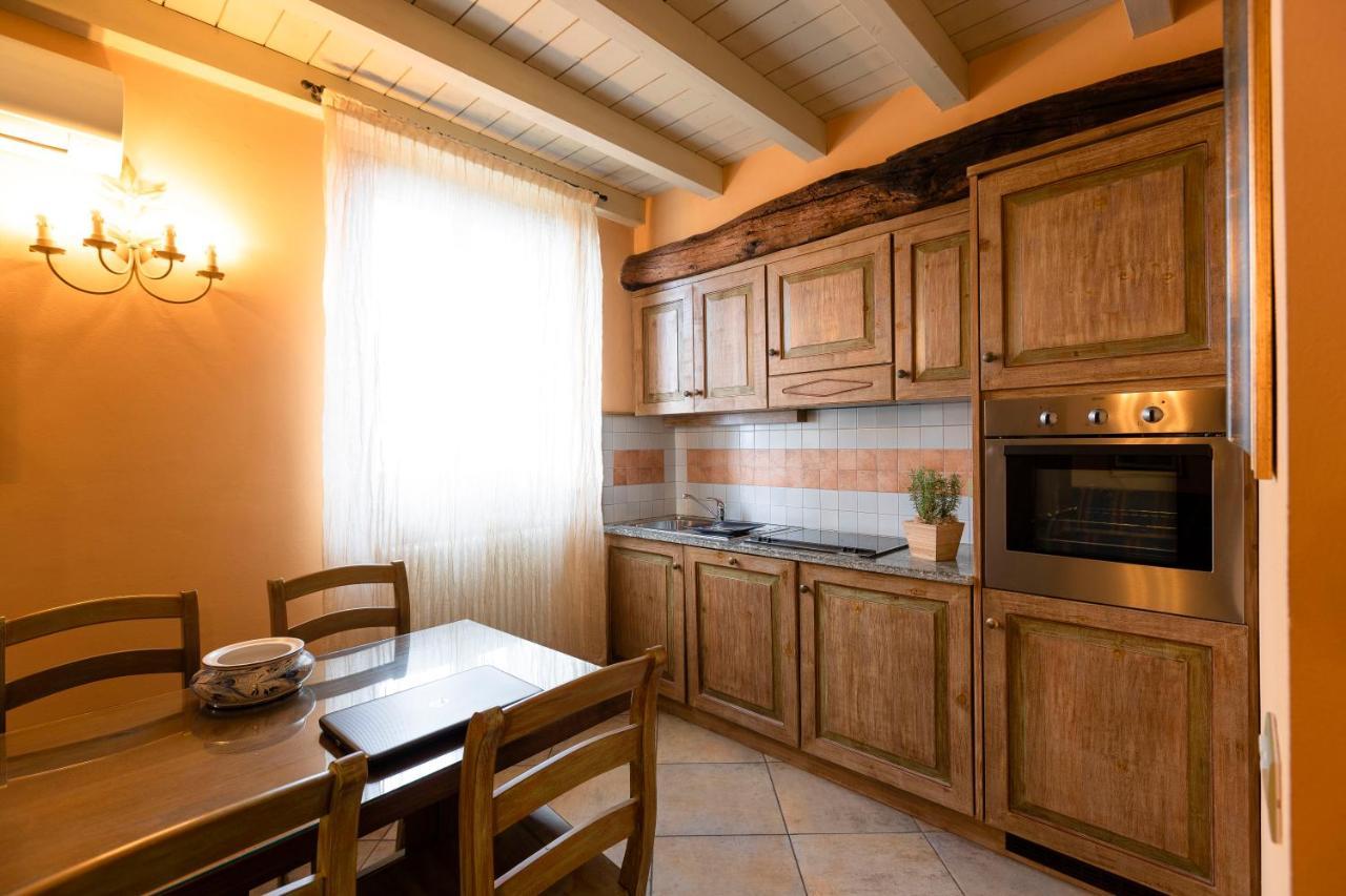 Montevecchia Corte Del Passone מראה חיצוני תמונה